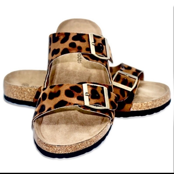 ❗PRICE FIRM 🆕️  Leopard Print Double Strap Sandal - Picture 5 of 8